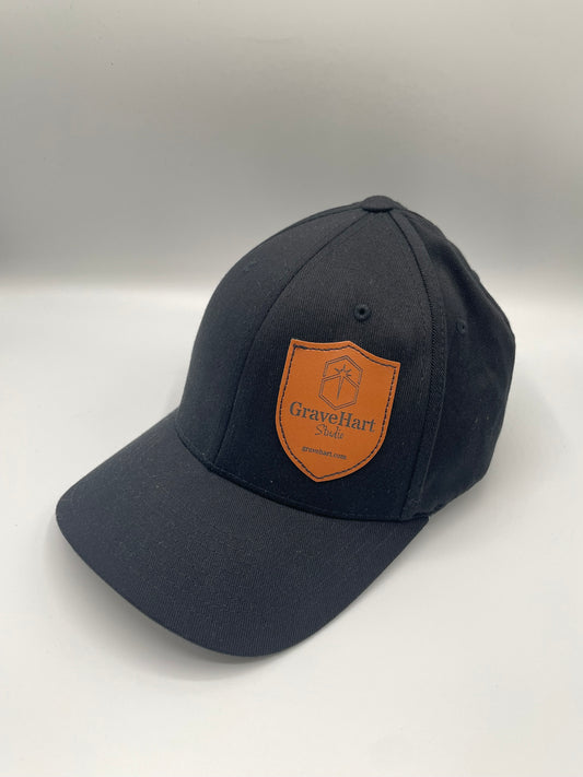 Personalisierte Flexfit Baseballkappe mit Kunstleder-Patch